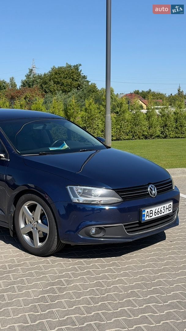 Volkswagen Jetta 2011 VIN WVWZZZ16ZBM118325 фото оголошення 24 з 27