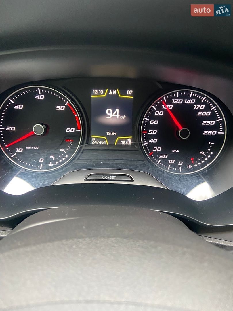 Seat Leon Sportstourer 2019 VIN VSSZZZ5FZLR022846 фото оголошення 4 з 27