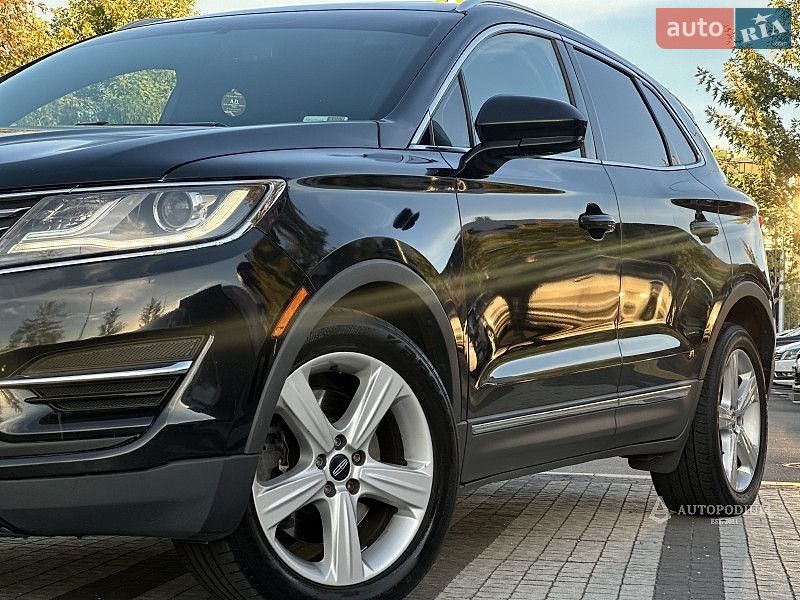 Lincoln MKC 2015 VIN 5LMCJ1A92FUJ14766 фото оголошення 3 з 30