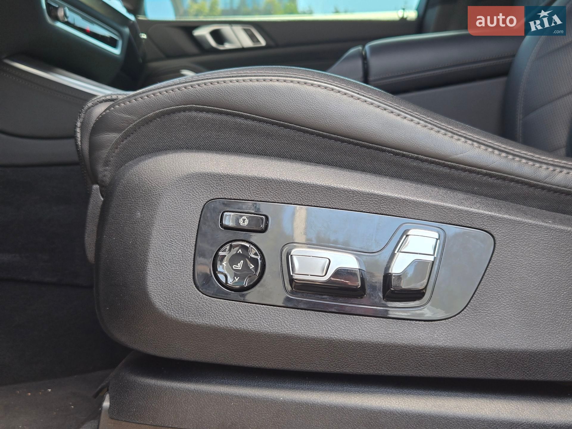 BMW X5 2023 VIN 5UX13EU09R9U55438 фото оголошення 17 з 34