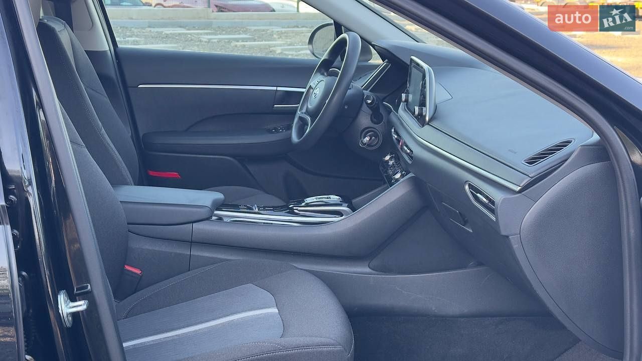 Hyundai Sonata 2021 VIN 5NPEG4JA5NH145240 фото оголошення 9 з 26