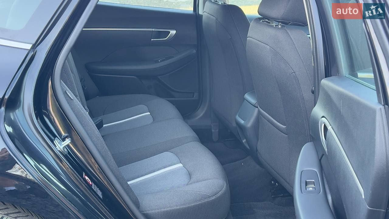 Hyundai Sonata 2021 VIN 5NPEG4JA5NH145240 фото оголошення 10 з 26