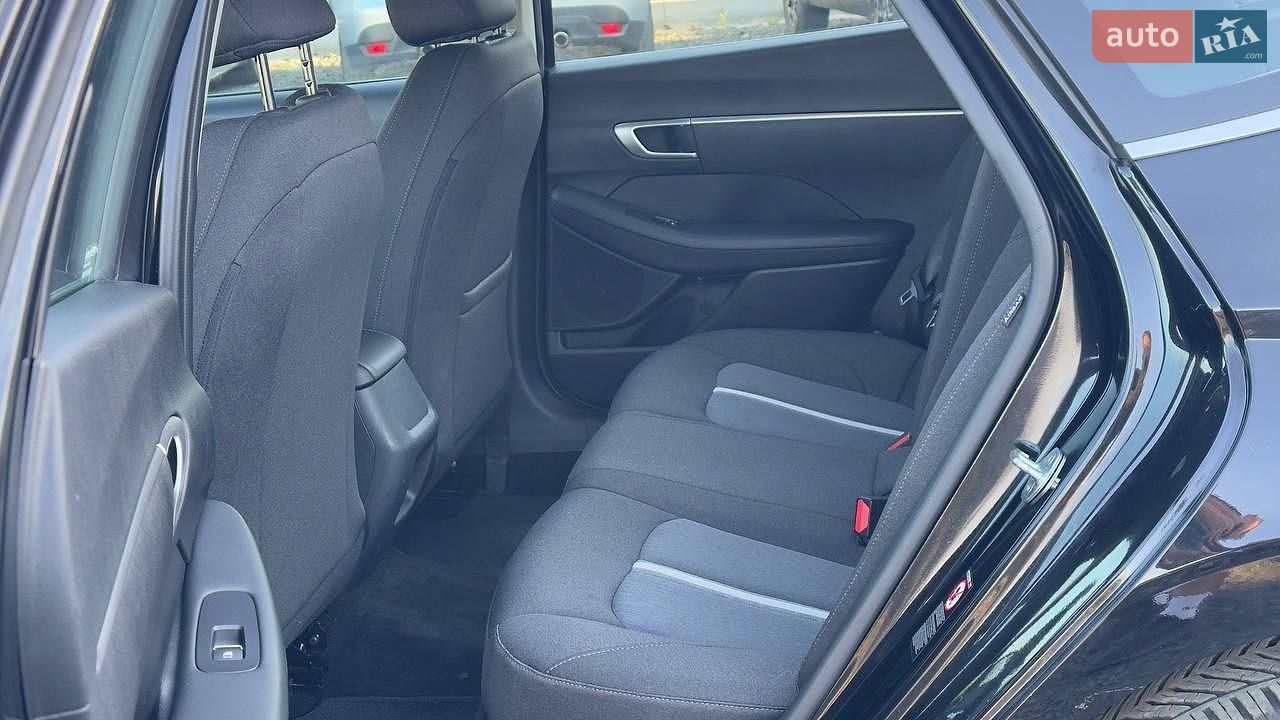 Hyundai Sonata 2021 VIN 5NPEG4JA5NH145240 фото оголошення 11 з 26