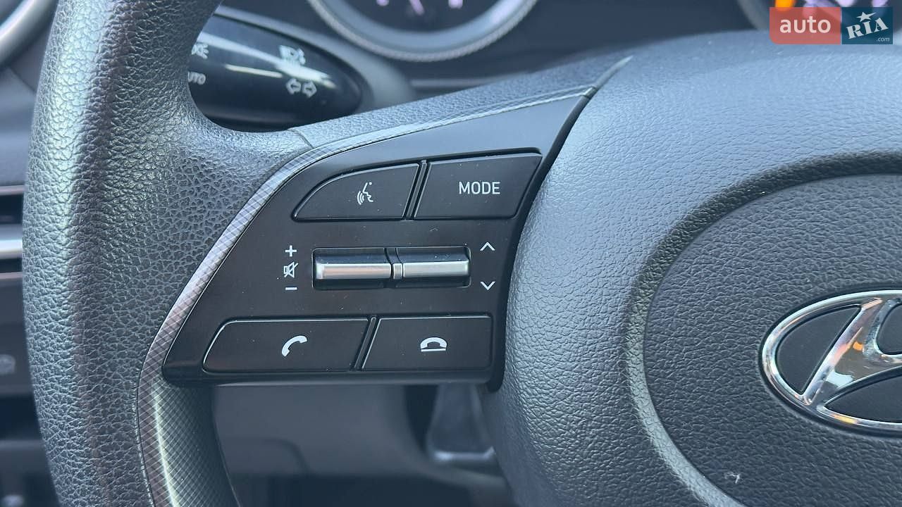 Hyundai Sonata 2021 VIN 5NPEG4JA5NH145240 фото оголошення 17 з 26