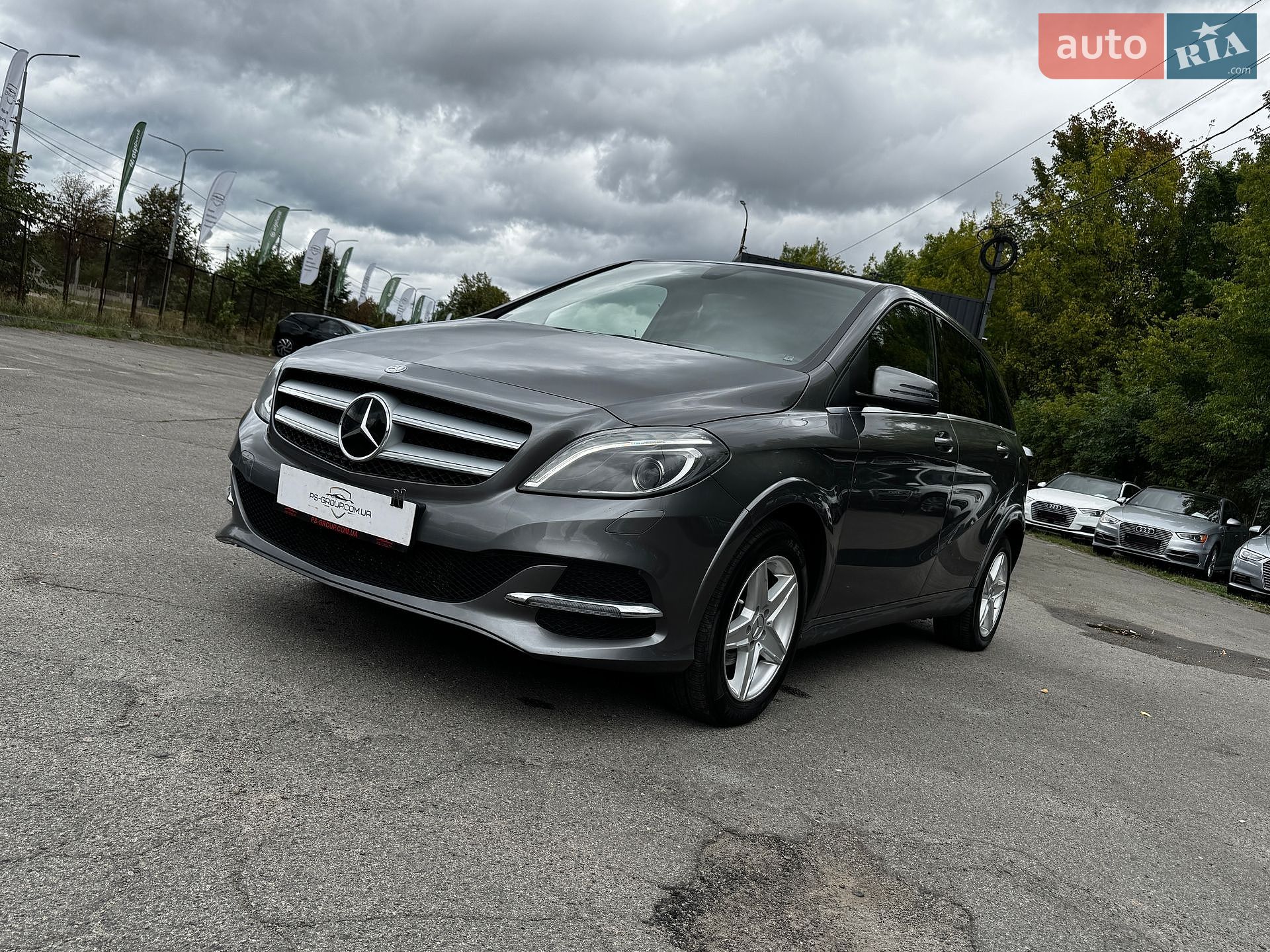 Mercedes-Benz B-Class 2015 VIN WDD2428901J008024 фото оголошення 2 з 43