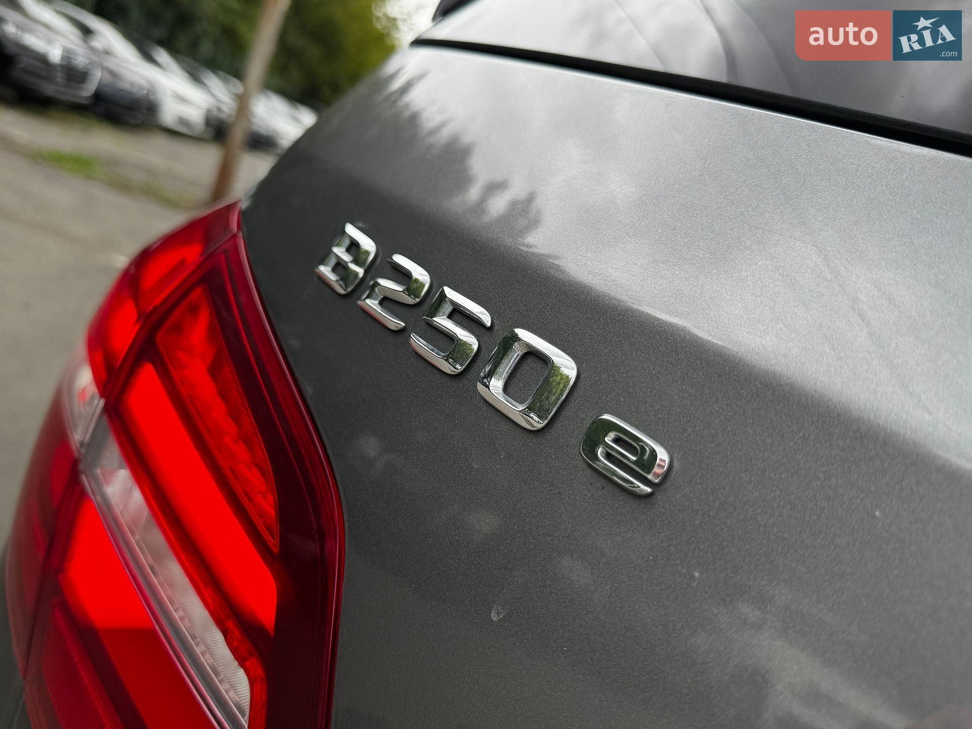 Mercedes-Benz B-Class 2015 VIN WDD2428901J008024 фото оголошення 40 з 43