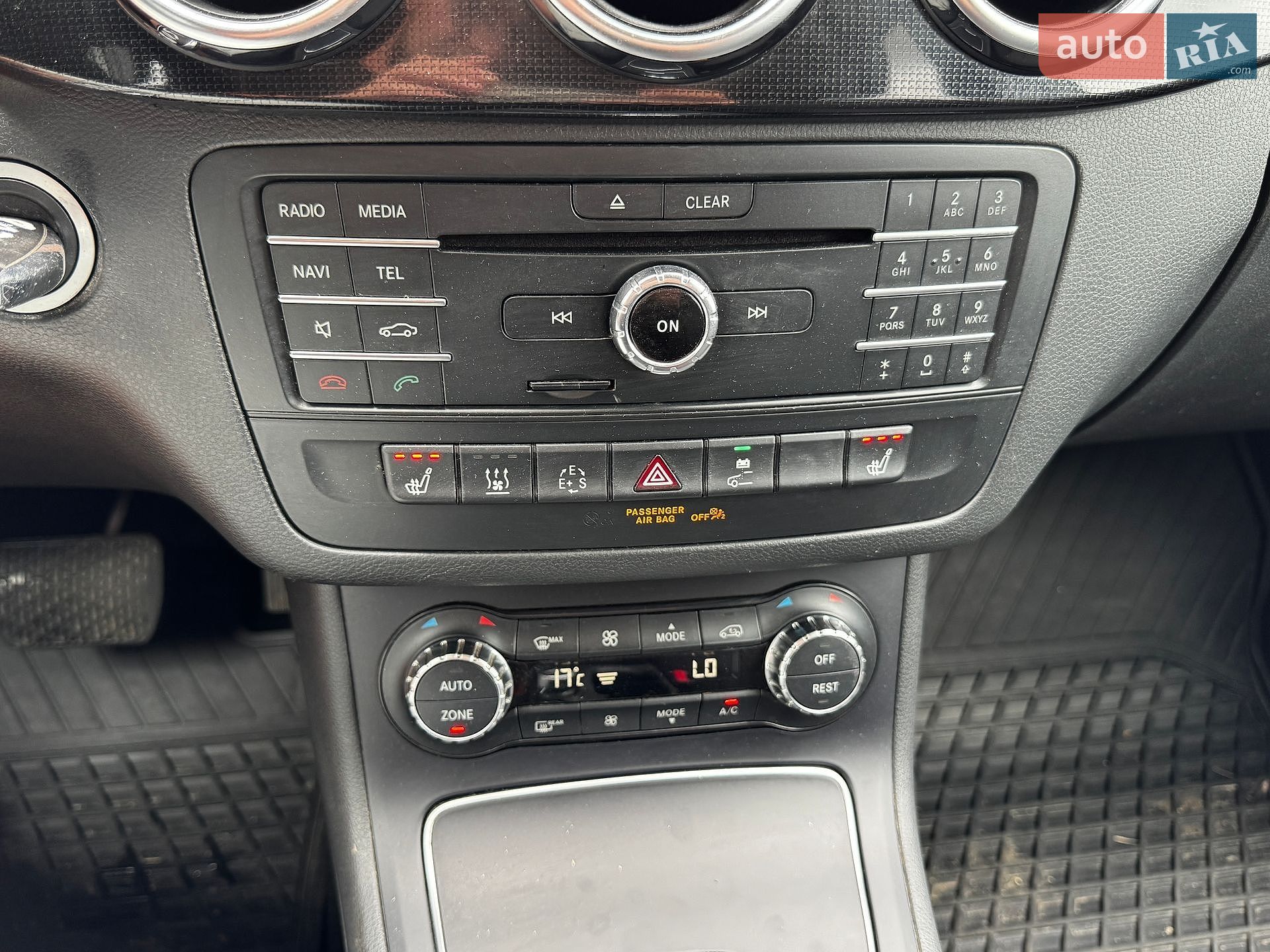 Mercedes-Benz B-Class 2015 VIN WDD2428901J008024 фото оголошення 28 з 43