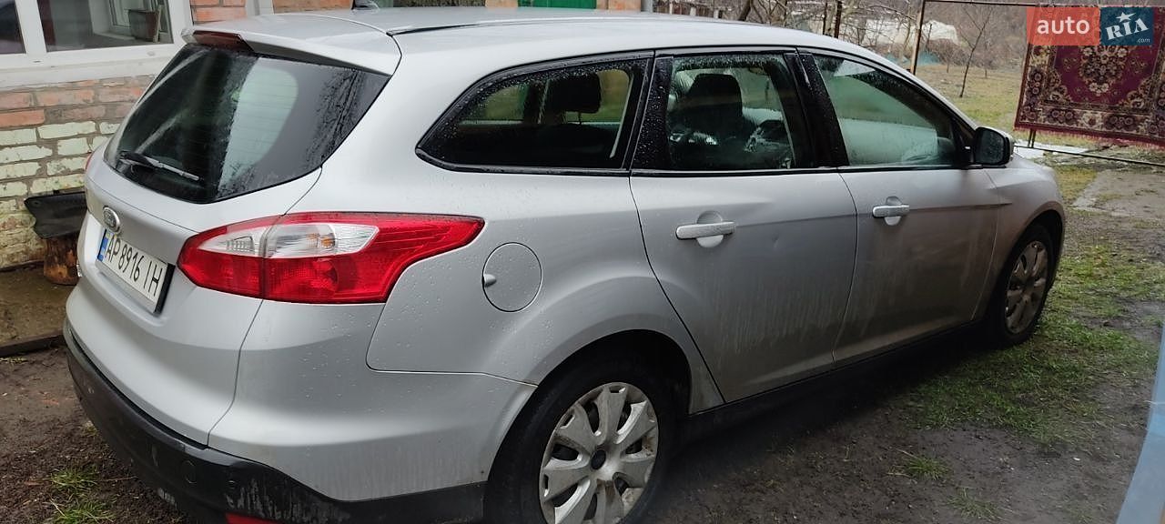 Ford Focus 2013 VIN WF0LXXGCBLDU70416 фото оголошення 2 з 19