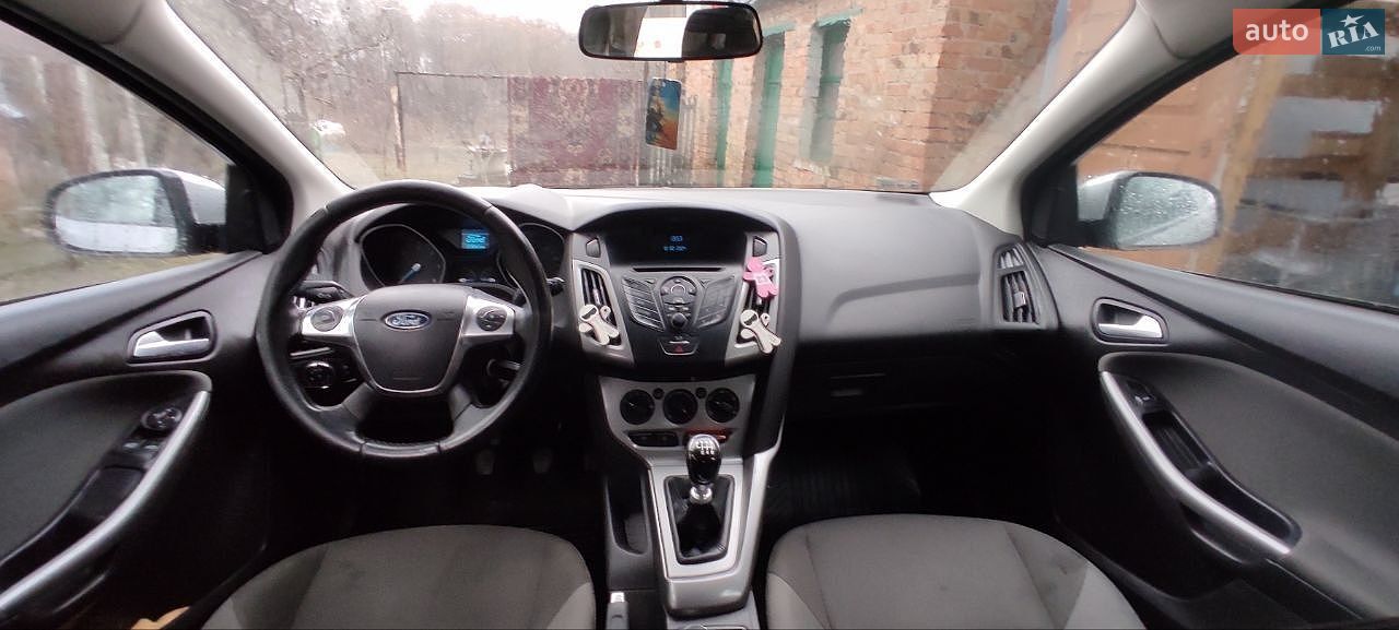 Ford Focus 2013 VIN WF0LXXGCBLDU70416 фото оголошення 13 з 19