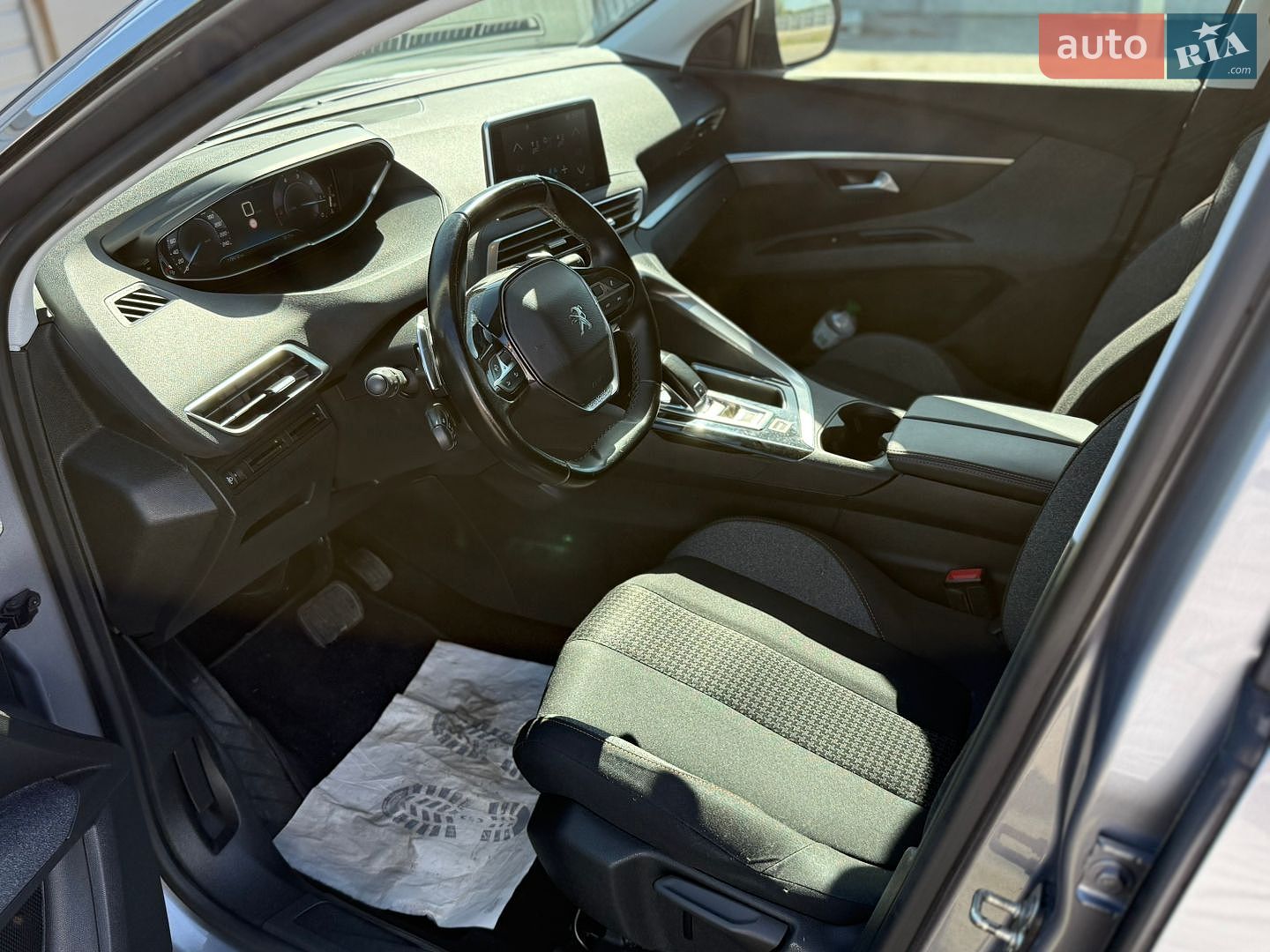 Peugeot 5008 2019 VIN VF3MCYHZRKS244535 фото оголошення 13 з 22