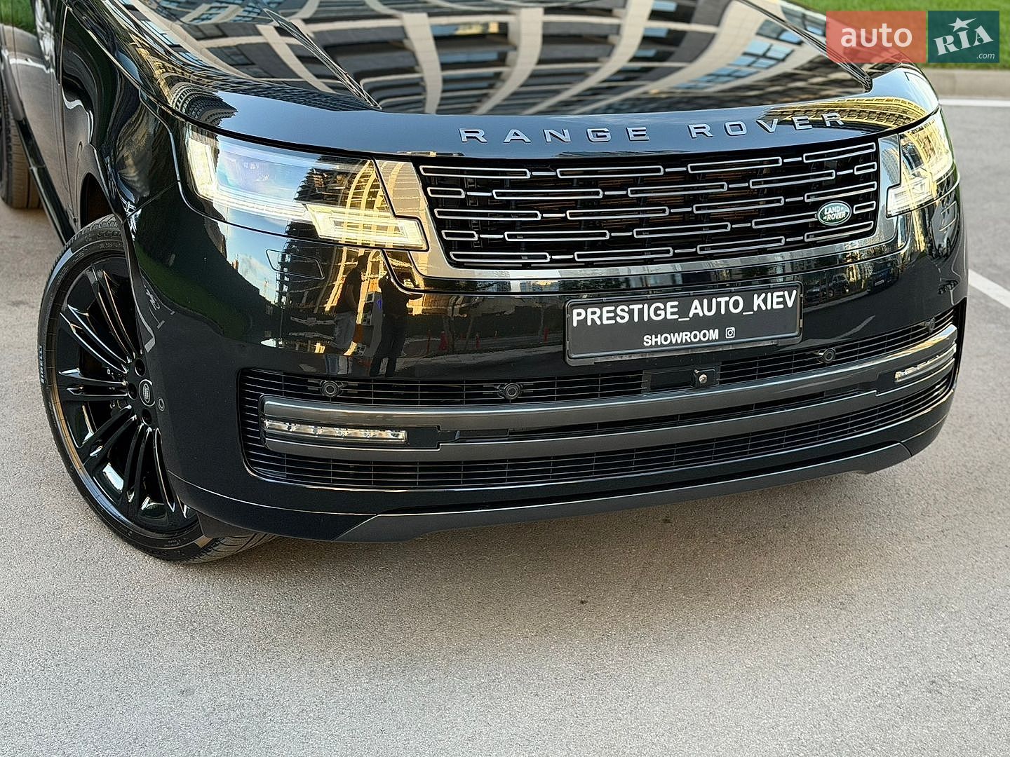 Land Rover Range Rover 2024 VIN SALKA9B95SA292370 фото оголошення 6 з 84