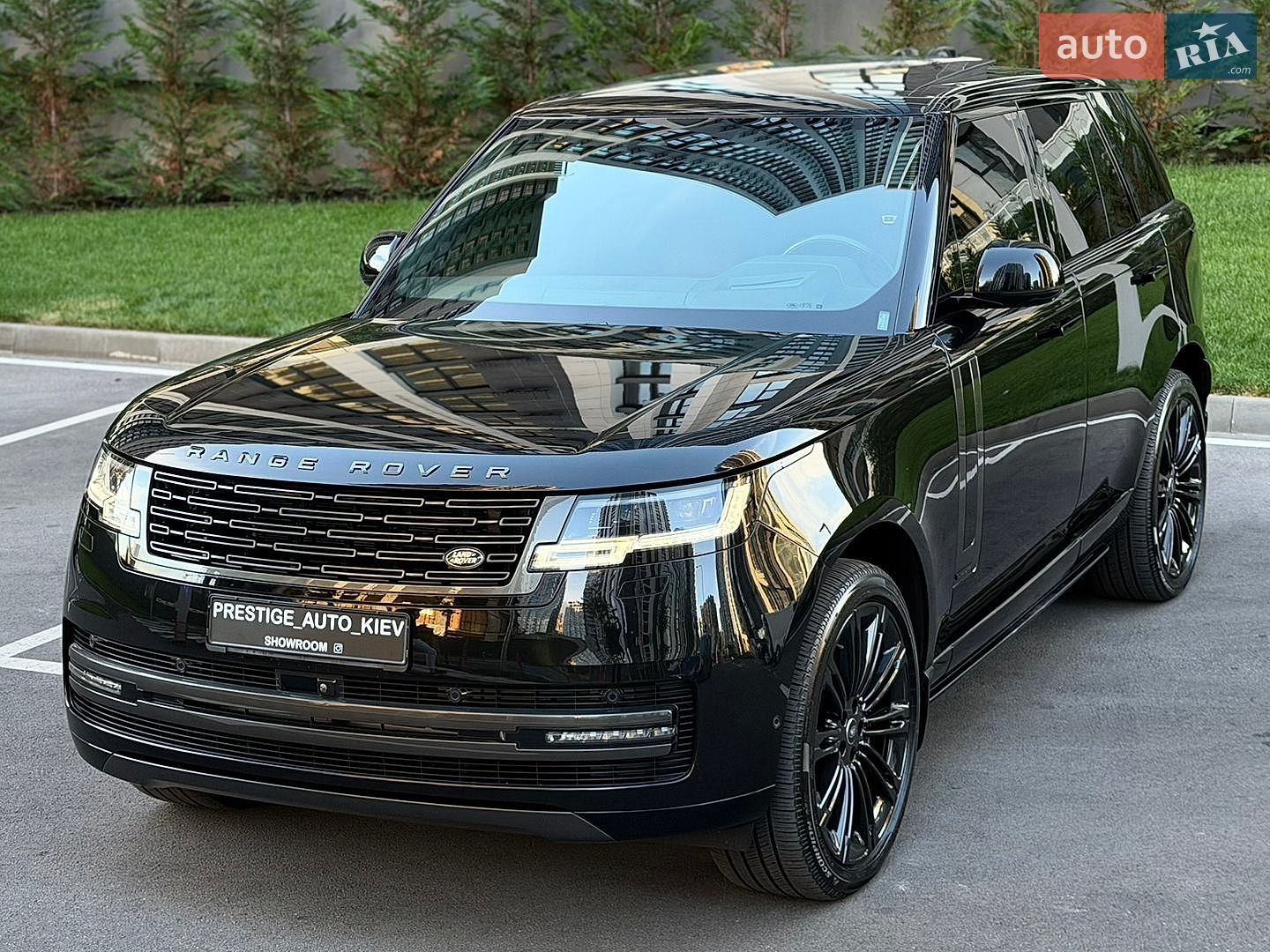 Land Rover Range Rover 2024 VIN SALKA9B95SA292370 фото оголошення 9 з 84