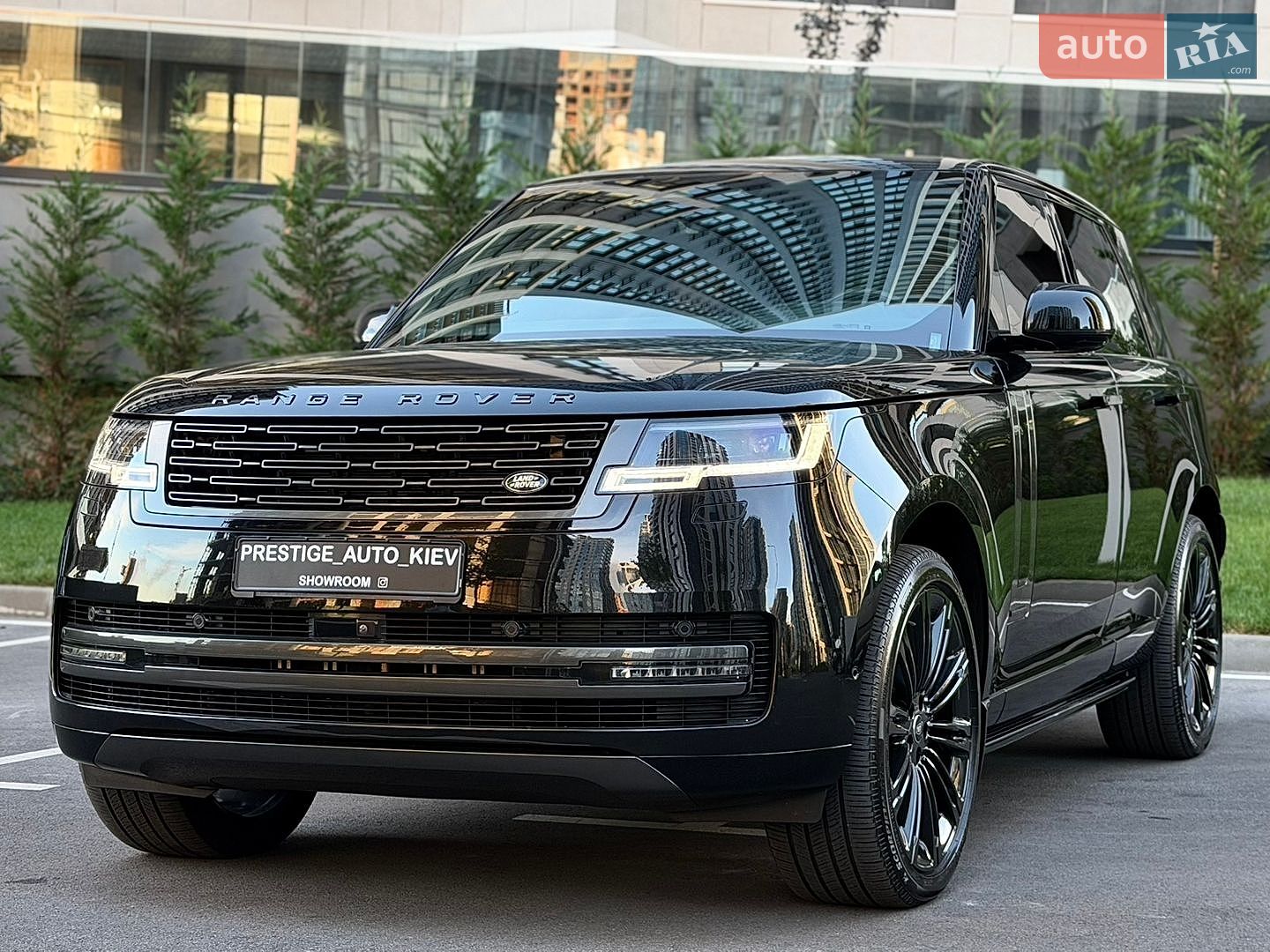 Land Rover Range Rover 2024 VIN SALKA9B95SA292370 фото оголошення 10 з 84