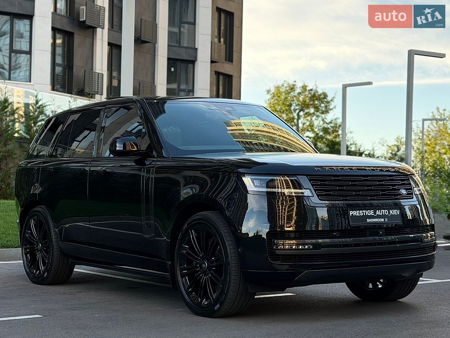 Land Rover Range Rover 2024 VIN SALKA9B95SA292370 фото оголошення 14 з 84
