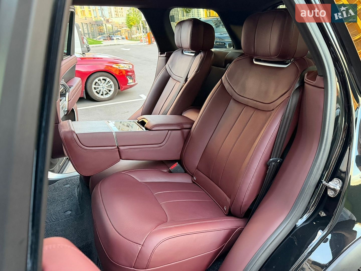 Land Rover Range Rover 2024 VIN SALKA9B95SA292370 фото оголошення 50 з 84