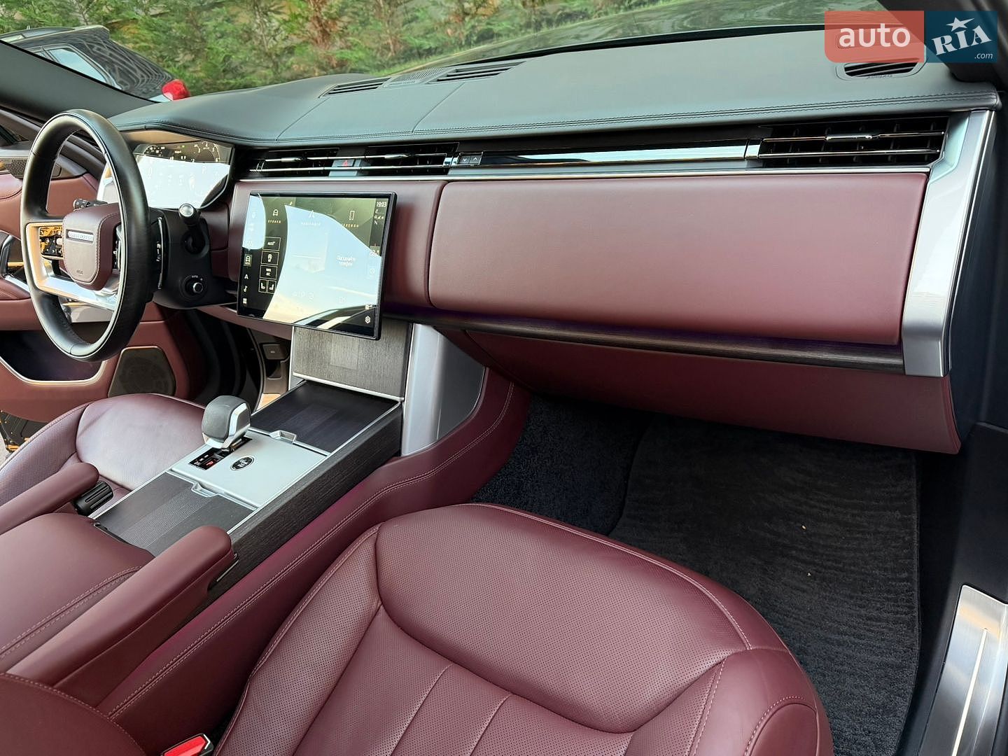 Land Rover Range Rover 2024 VIN SALKA9B95SA292370 фото оголошення 46 з 84