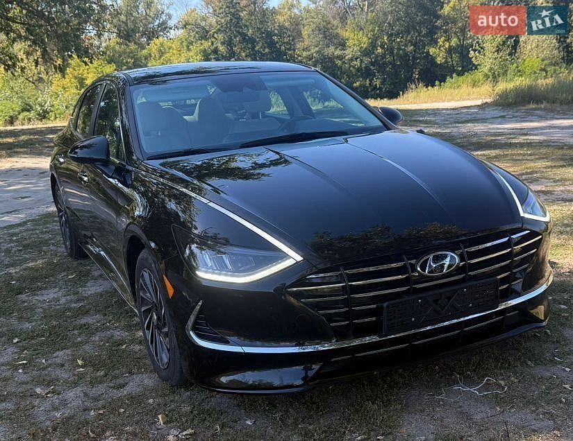 Hyundai Sonata 2023 VIN KMHL34JJ5PA067552 фото оголошення 2 з 14