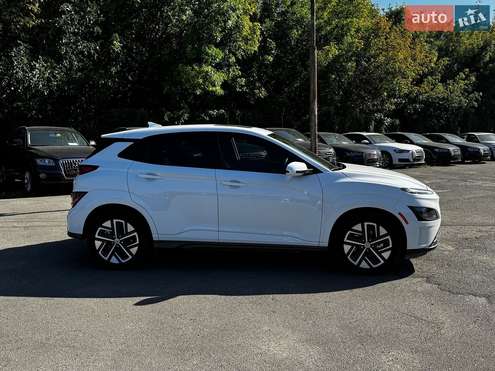 Hyundai Kona Electric 2023 VIN KM8K33AG5PU160984 фото оголошення 6 з 51