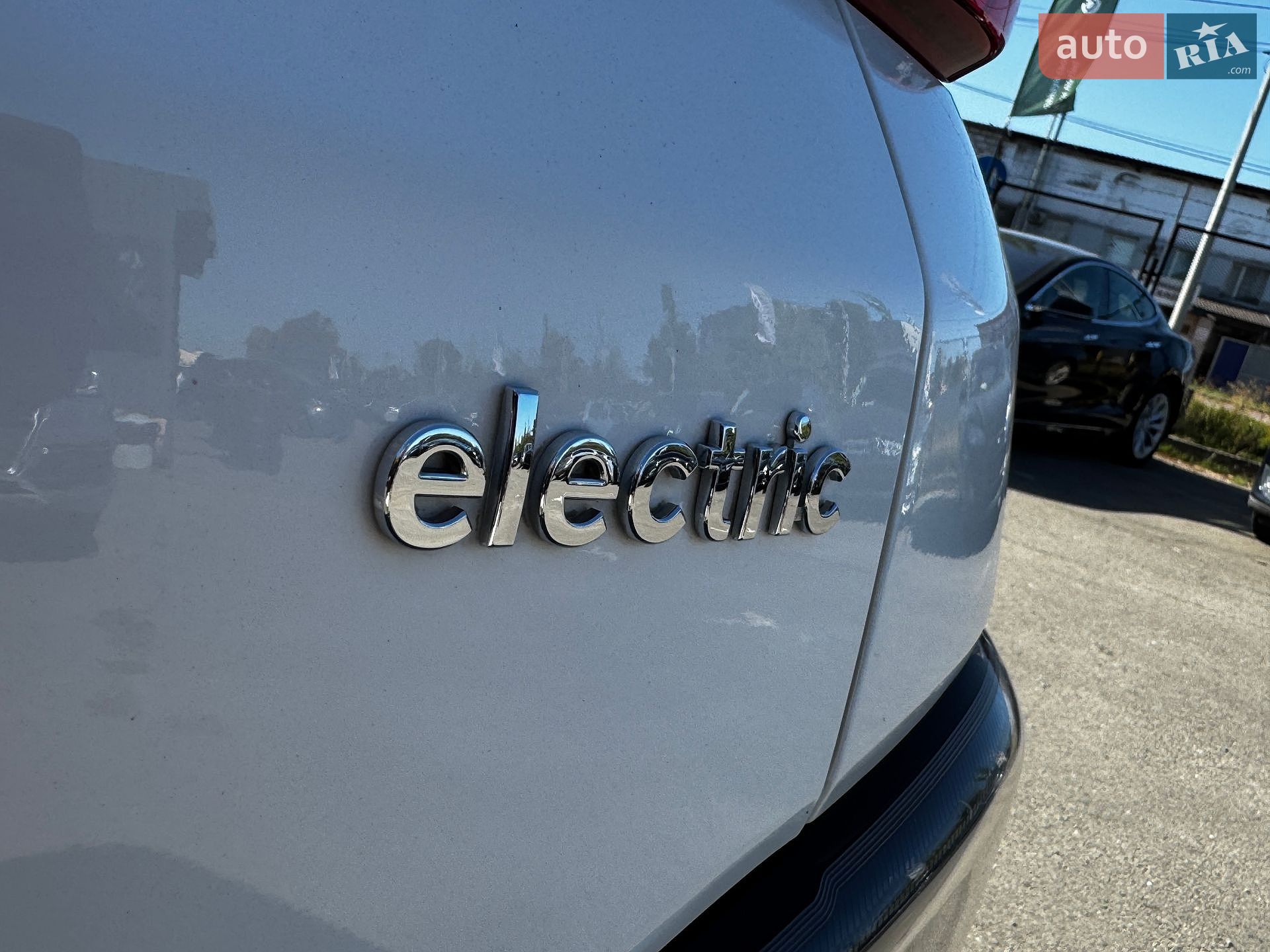 Hyundai Kona Electric 2023 VIN KM8K33AG5PU160984 фото оголошення 48 з 51