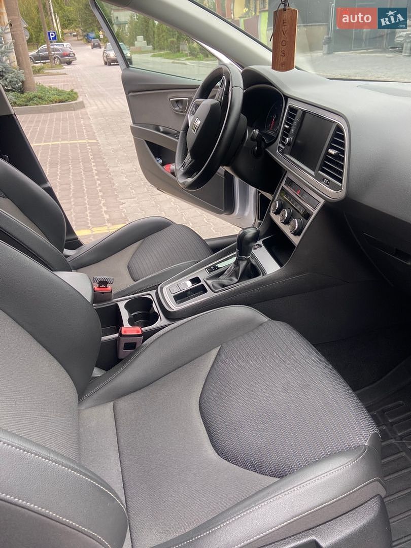 Seat Leon Sportstourer 2019 VIN VSSZZZ5FZLR022846 фото оголошення 7 з 27