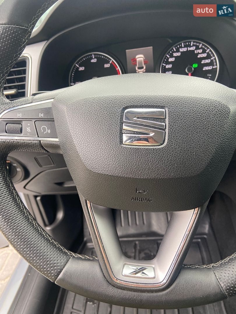 Seat Leon Sportstourer 2019 VIN VSSZZZ5FZLR022846 фото оголошення 8 з 27