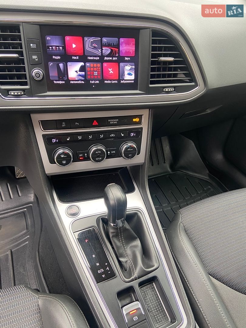Seat Leon Sportstourer 2019 VIN VSSZZZ5FZLR022846 фото оголошення 9 з 27