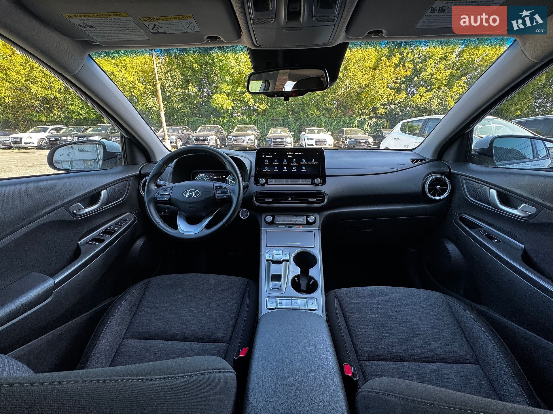 Hyundai Kona Electric 2023 VIN KM8K33AG5PU160984 фото оголошення 25 з 51