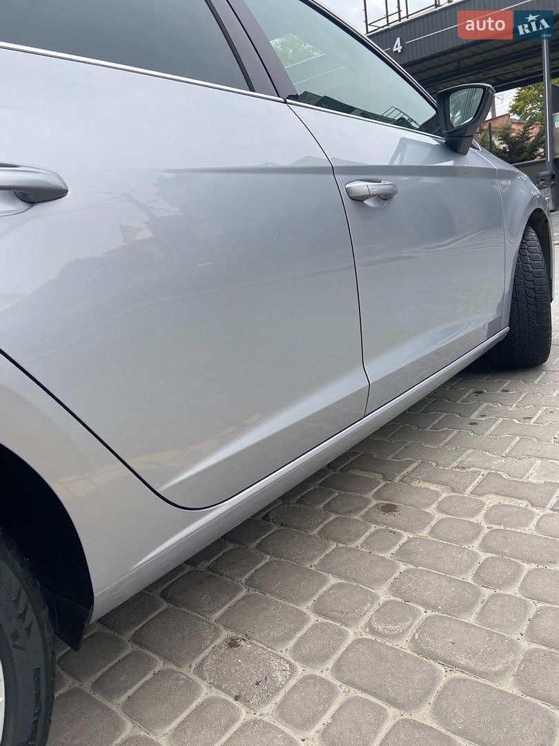 Seat Leon Sportstourer 2019 VIN VSSZZZ5FZLR022846 фото оголошення 20 з 27