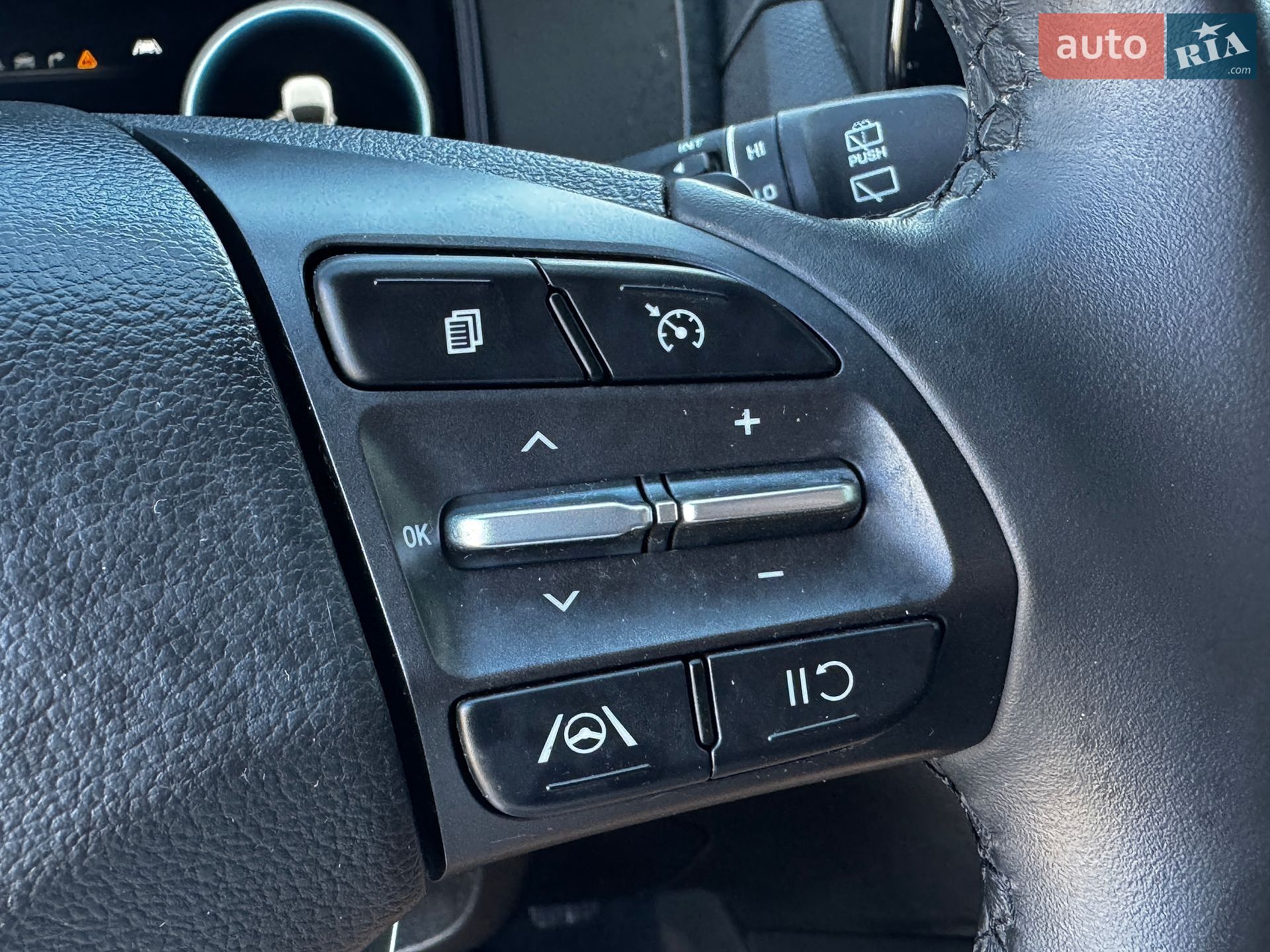 Hyundai Kona Electric 2023 VIN KM8K33AG5PU160984 фото оголошення 28 з 51