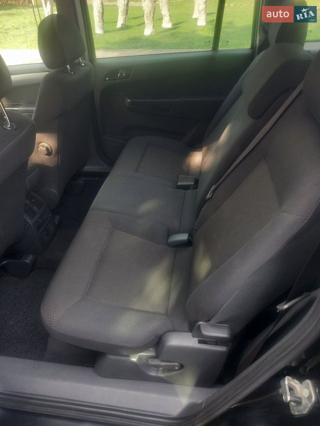 Opel Zafira 2013 VIN W0L0AHM75E2008374 фото оголошення 8 з 28