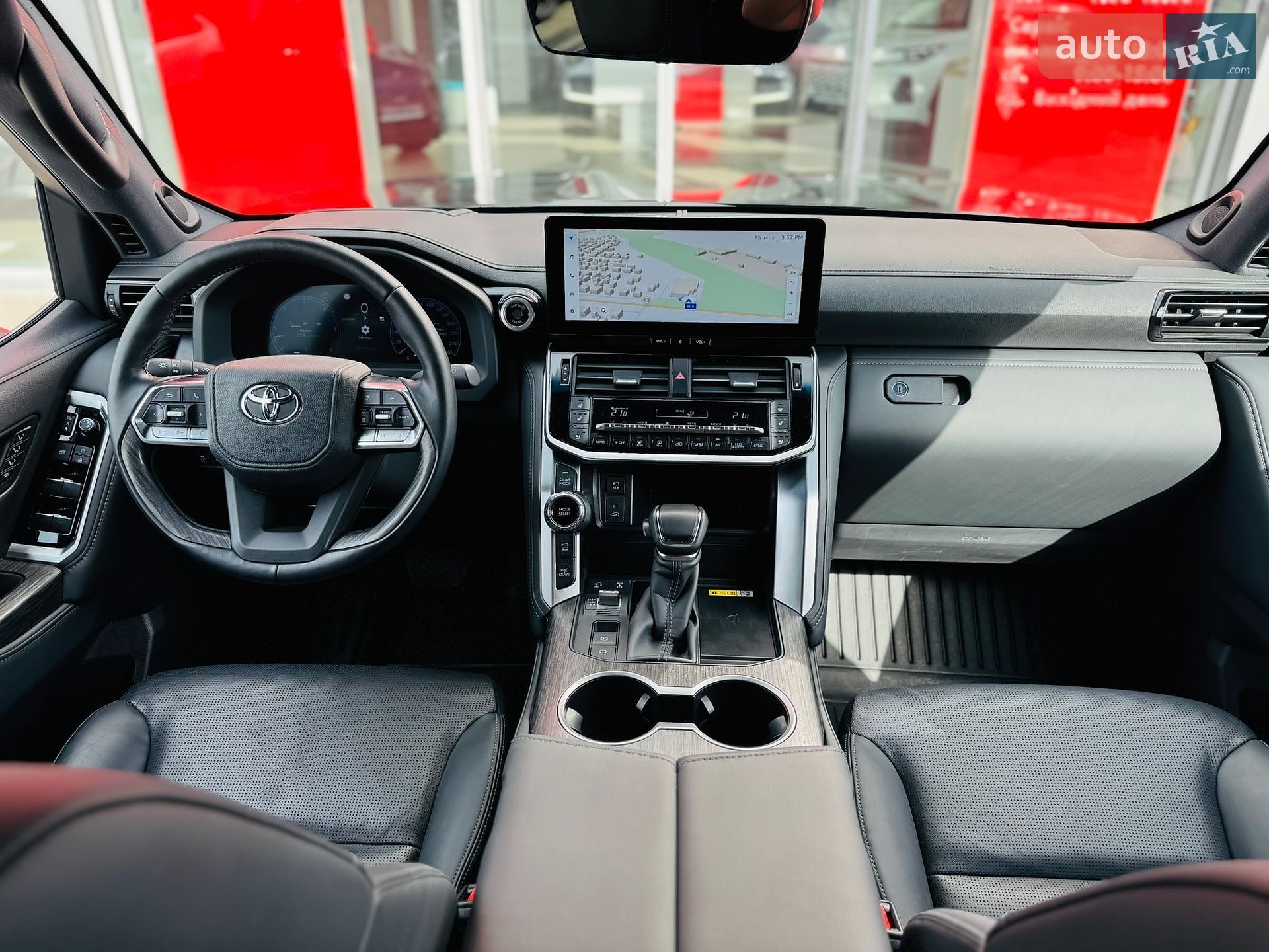 Toyota Land Cruiser 2025 VIN JTMAAABJ004111556 фото оголошення 10 з 33