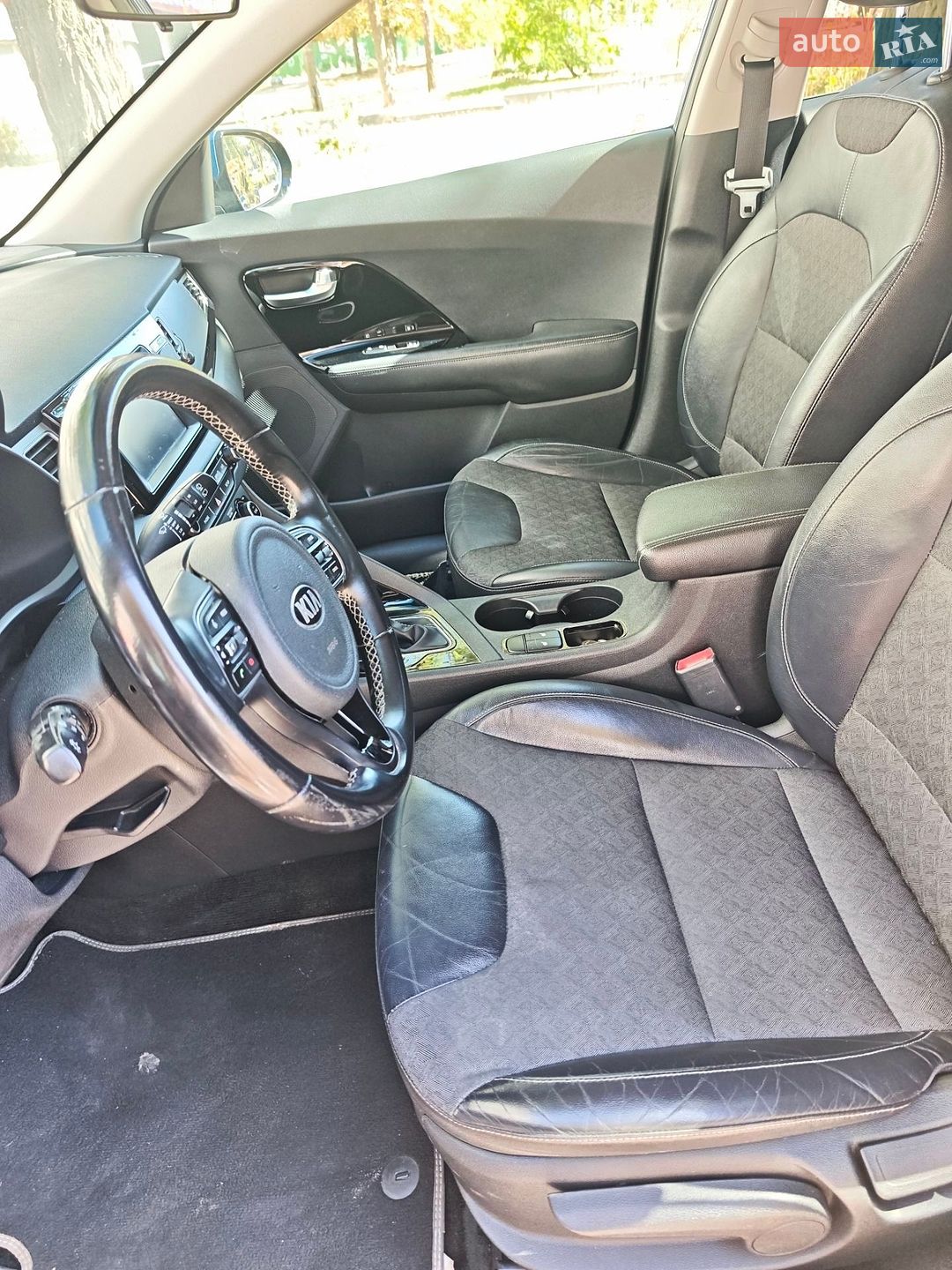 Kia Niro 2017 VIN KNDCC3LC2H5069458 фото оголошення 16 з 46