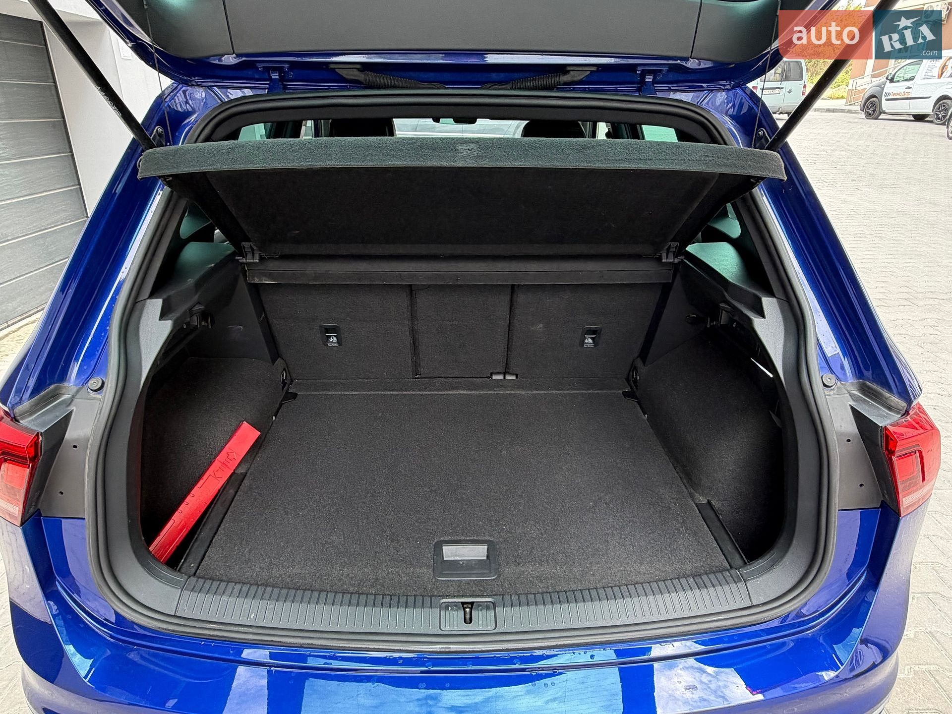 Volkswagen Tiguan 2023 VIN WVGZZZ5N7PW512279 фото оголошення 11 з 42