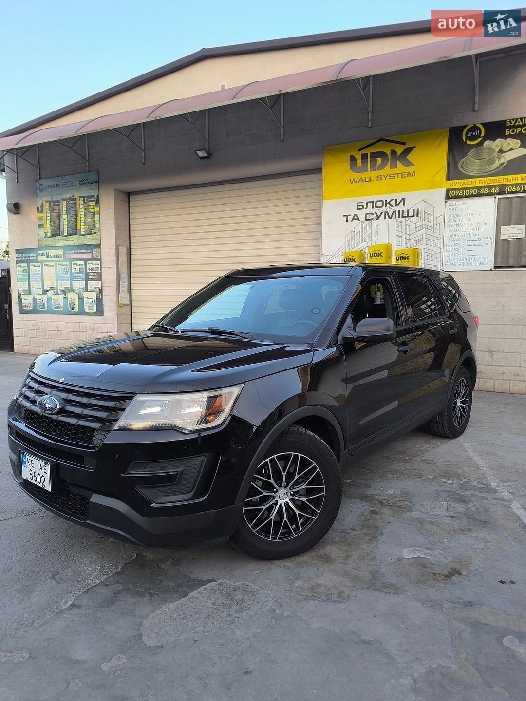 Ford Explorer 2017 VIN 1FM5K8AR9HGC56969 фото оголошення 4 з 21