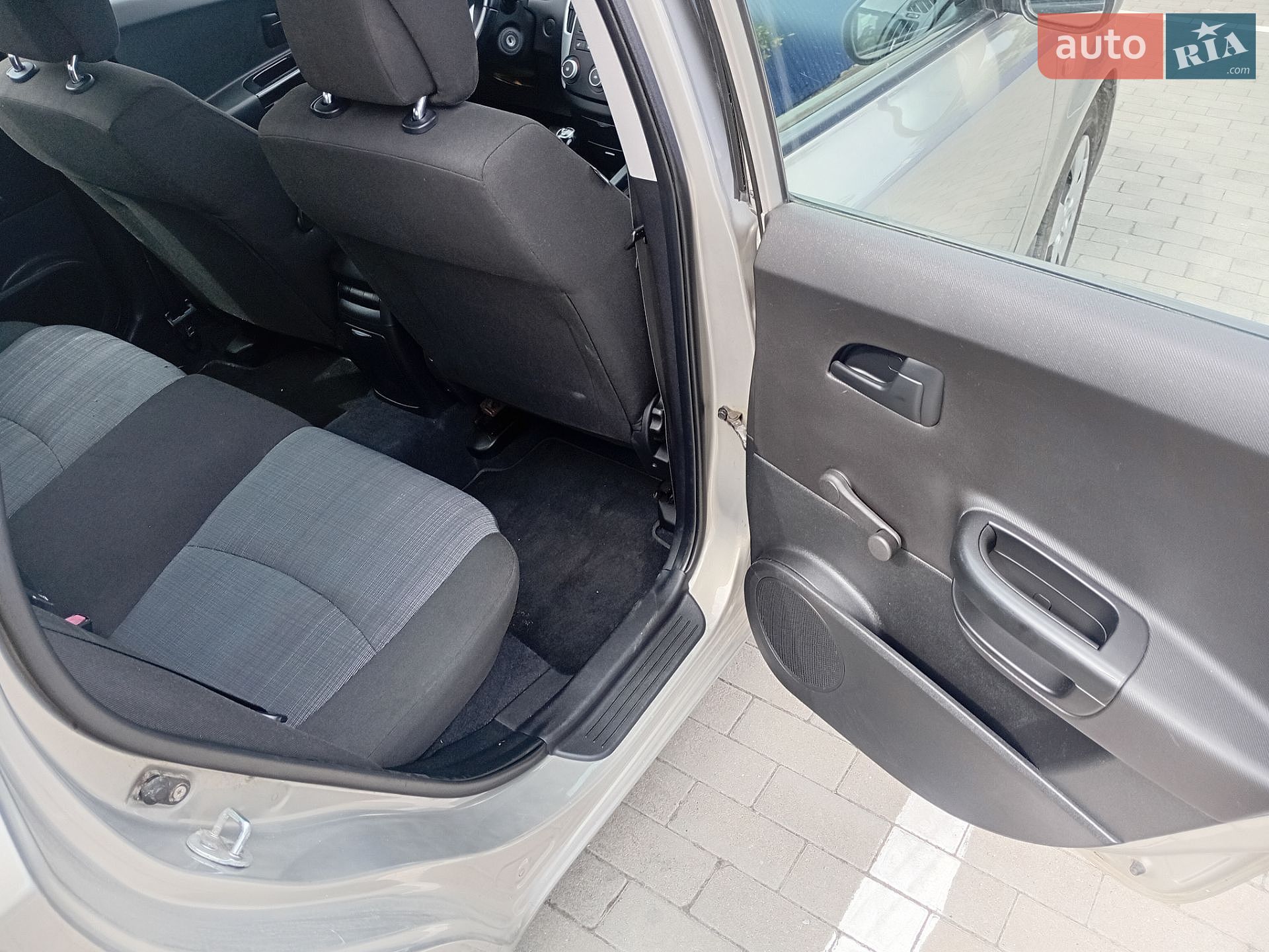 Kia Ceed 2011 VIN U5YHB516ABL260251 фото оголошення 9 з 27