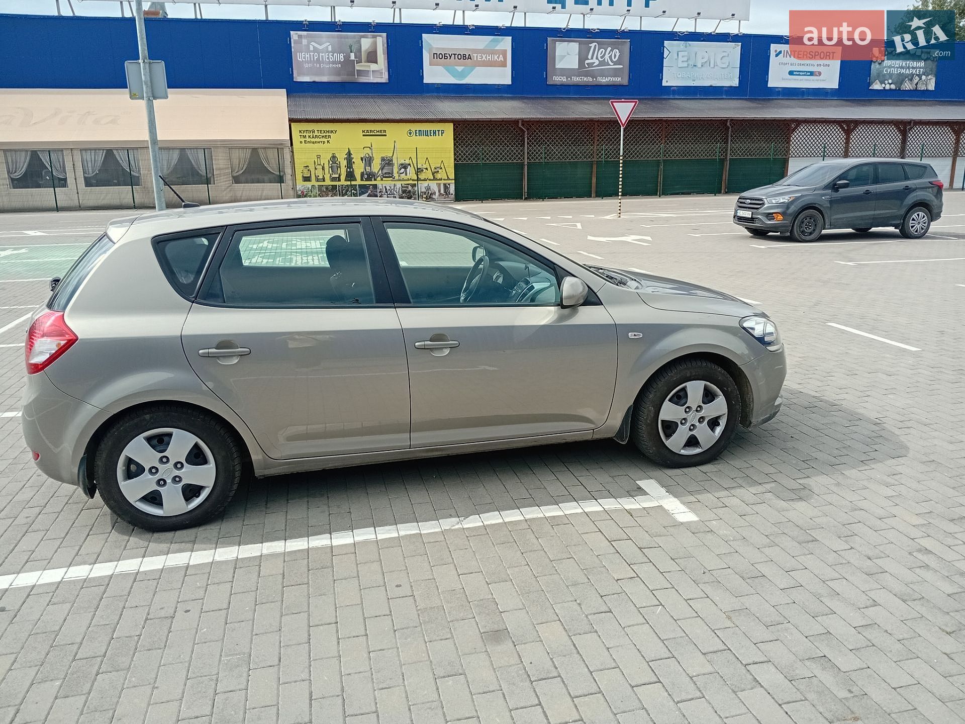Kia Ceed 2011 VIN U5YHB516ABL260251 фото оголошення 6 з 27