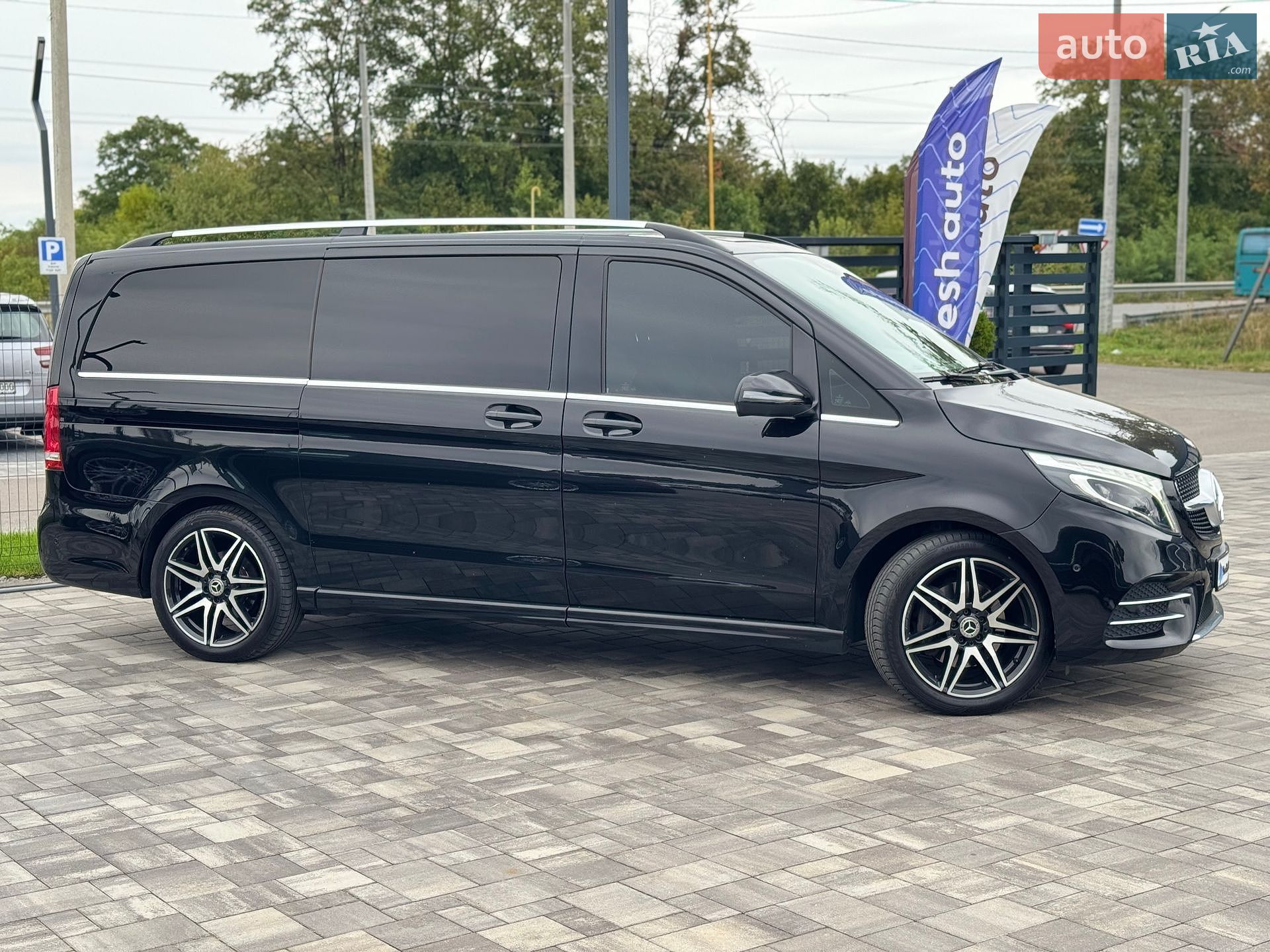 Mercedes-Benz V-Class 2020 VIN W1V44781313706357 фото оголошення 6 з 40
