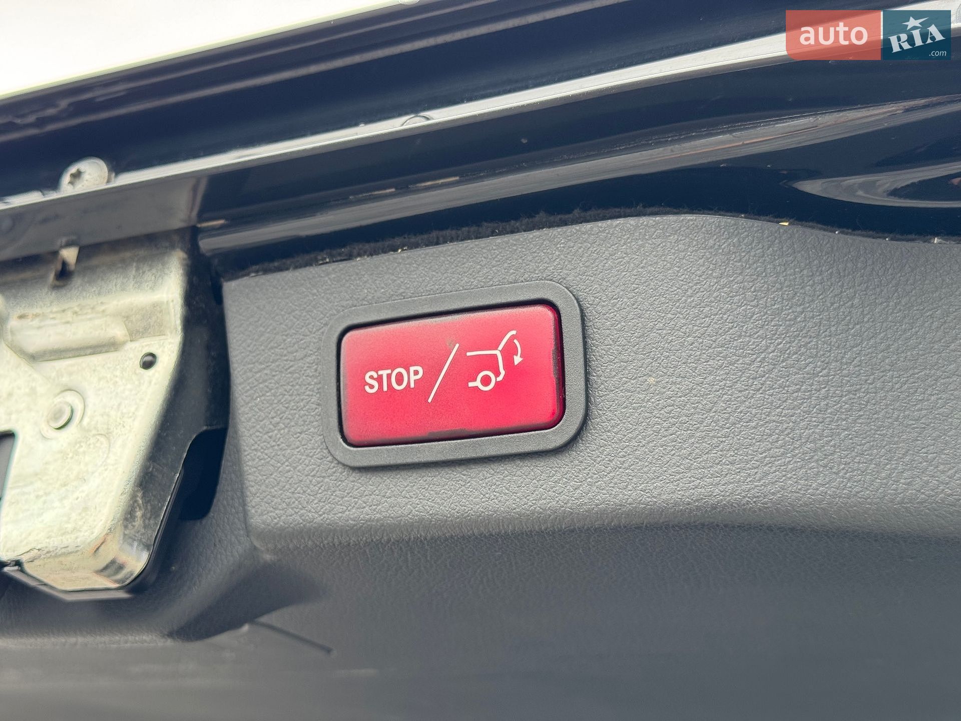 Mercedes-Benz V-Class 2020 VIN W1V44781313706357 фото оголошення 32 з 40