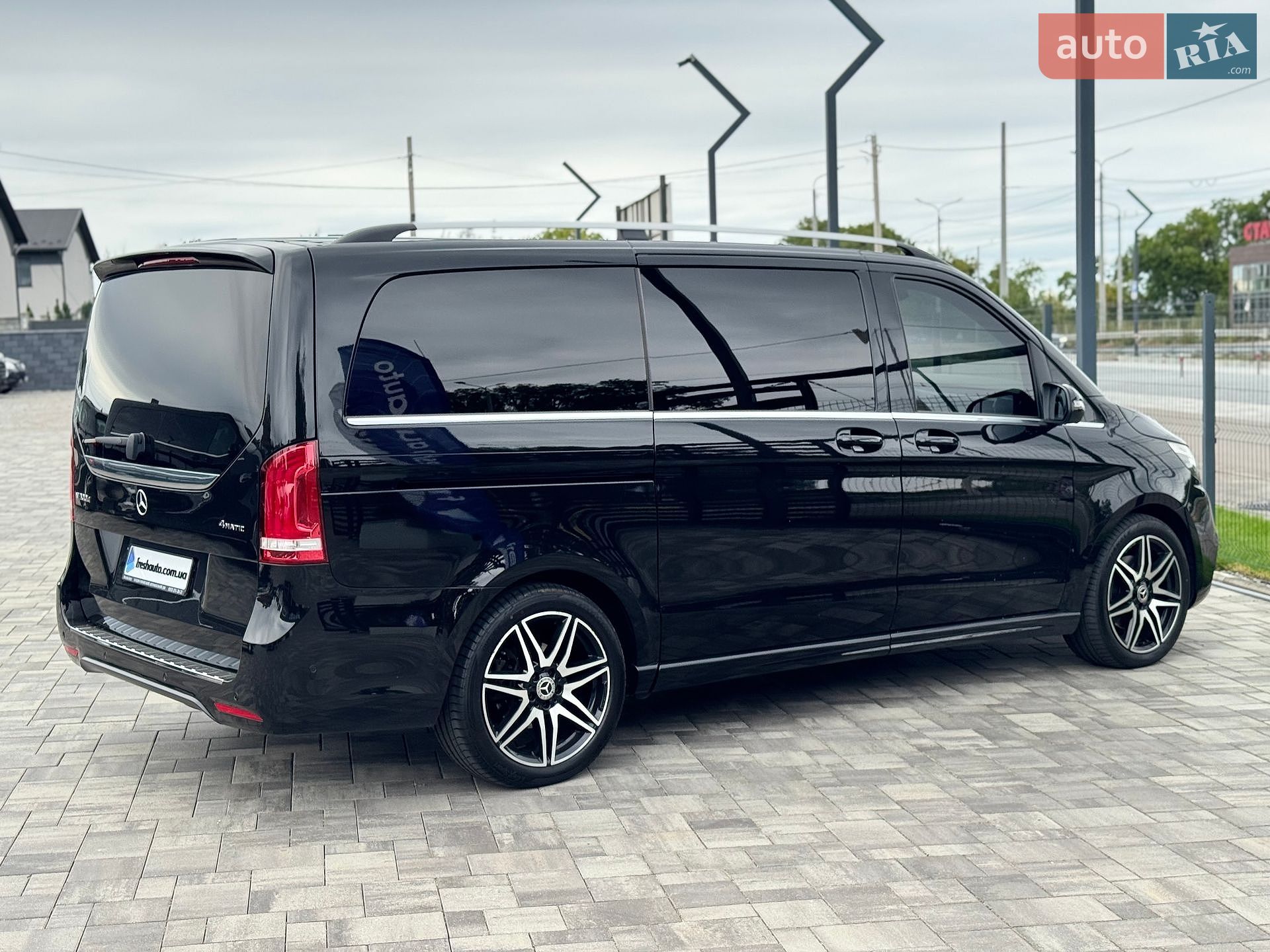 Mercedes-Benz V-Class 2020 VIN W1V44781313706357 фото оголошення 3 з 40