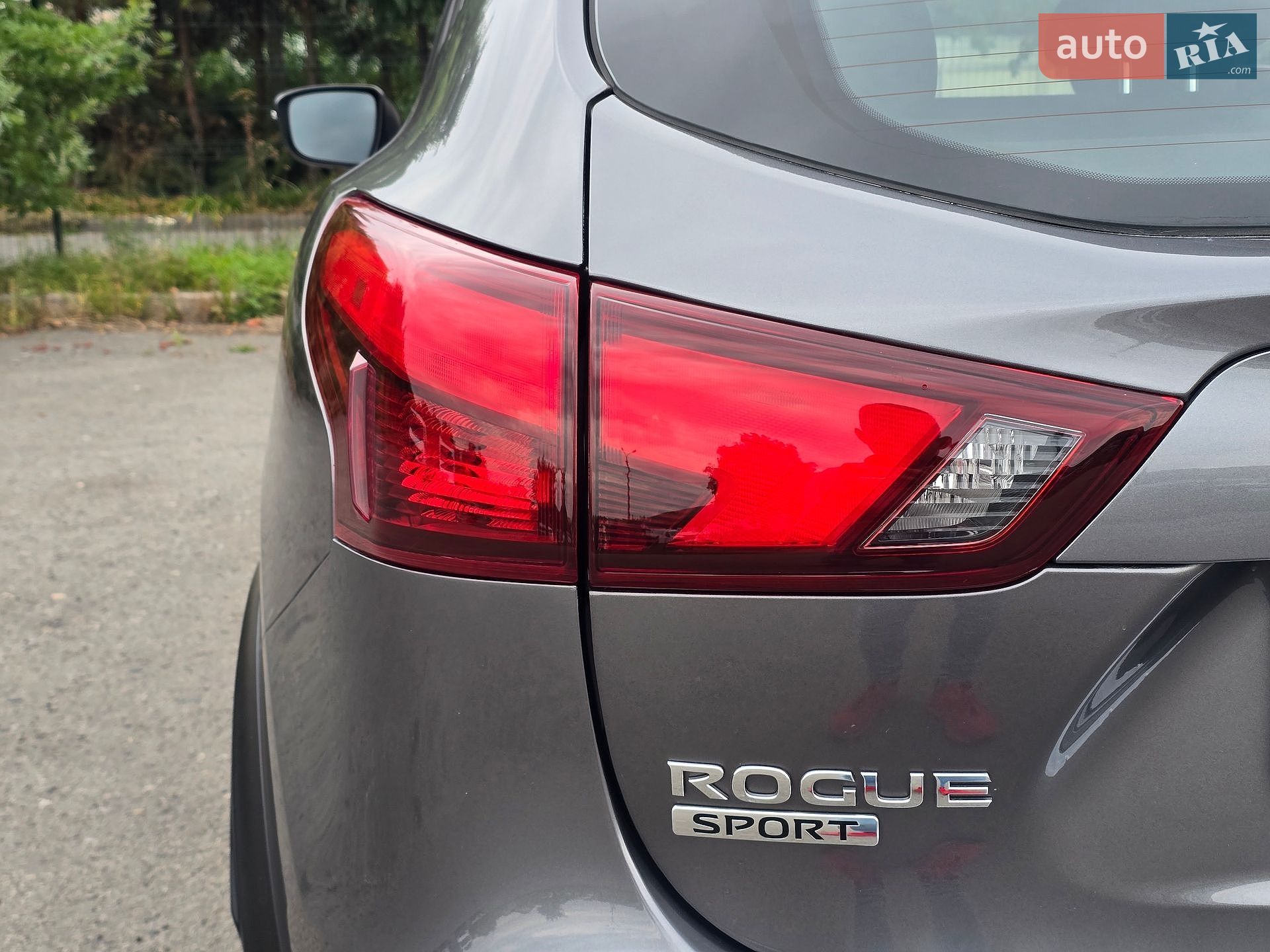 Nissan Rogue Sport 2019 VIN JN1BJ1CR3KW627137 фото оголошення 10 з 32