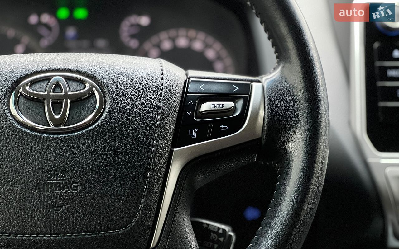 Toyota Land Cruiser Prado 2019 VIN JTEBR3FJ20K153351 фото оголошення 13 з 36