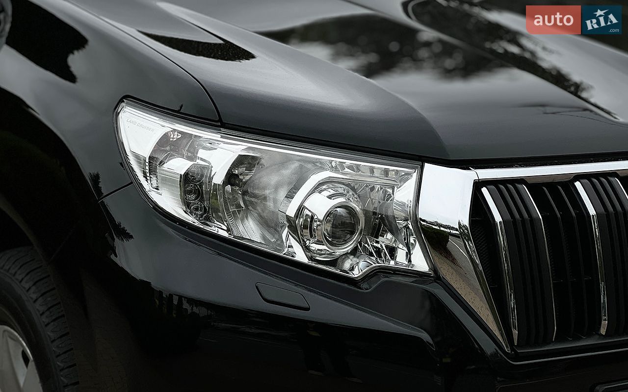Toyota Land Cruiser Prado 2019 VIN JTEBR3FJ20K153351 фото оголошення 34 з 36