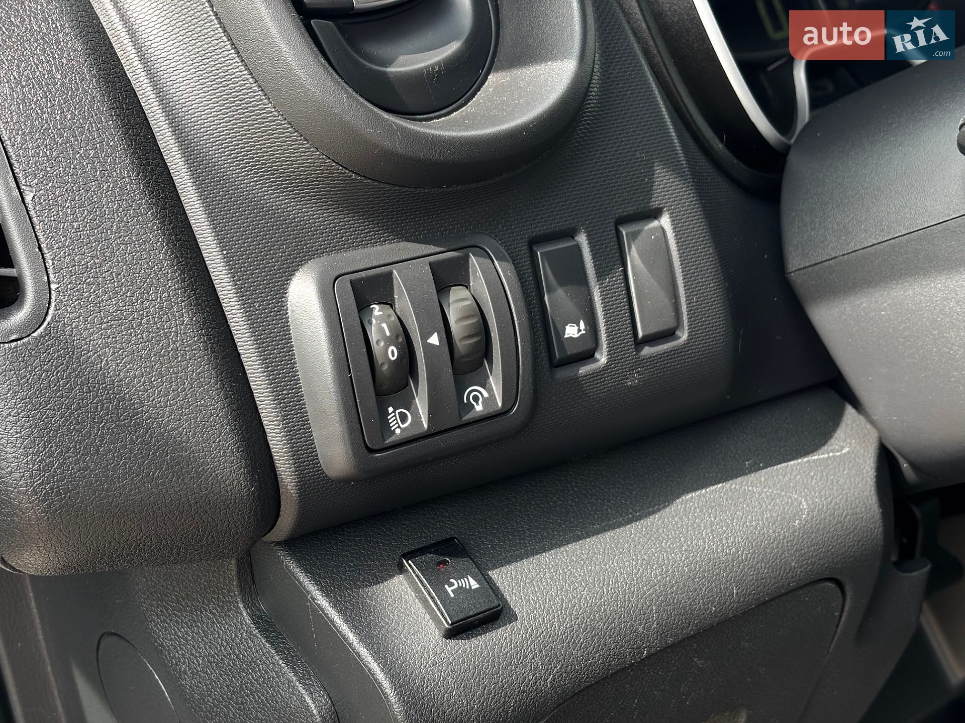Renault Trafic 2020 VIN VF1FL000466804193 фото оголошення 12 з 28