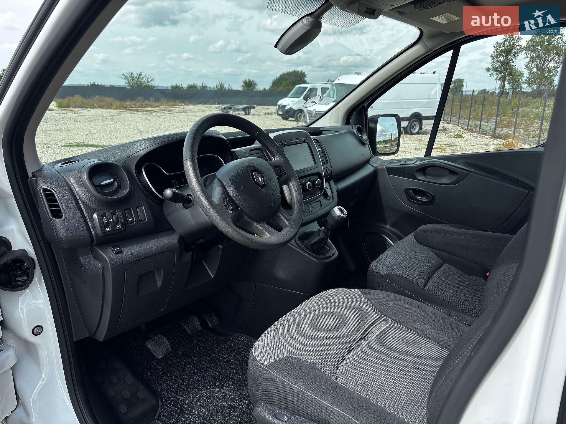 Renault Trafic 2020 VIN VF1FL000466804193 фото оголошення 15 з 28