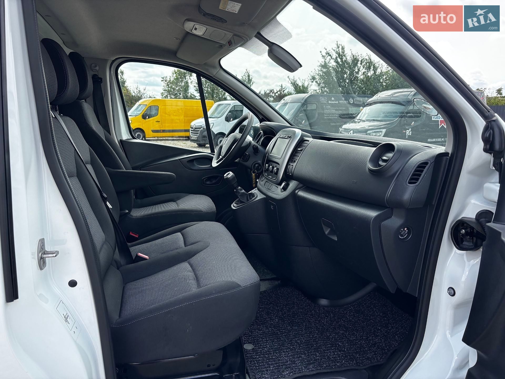 Renault Trafic 2020 VIN VF1FL000466804193 фото оголошення 24 з 28