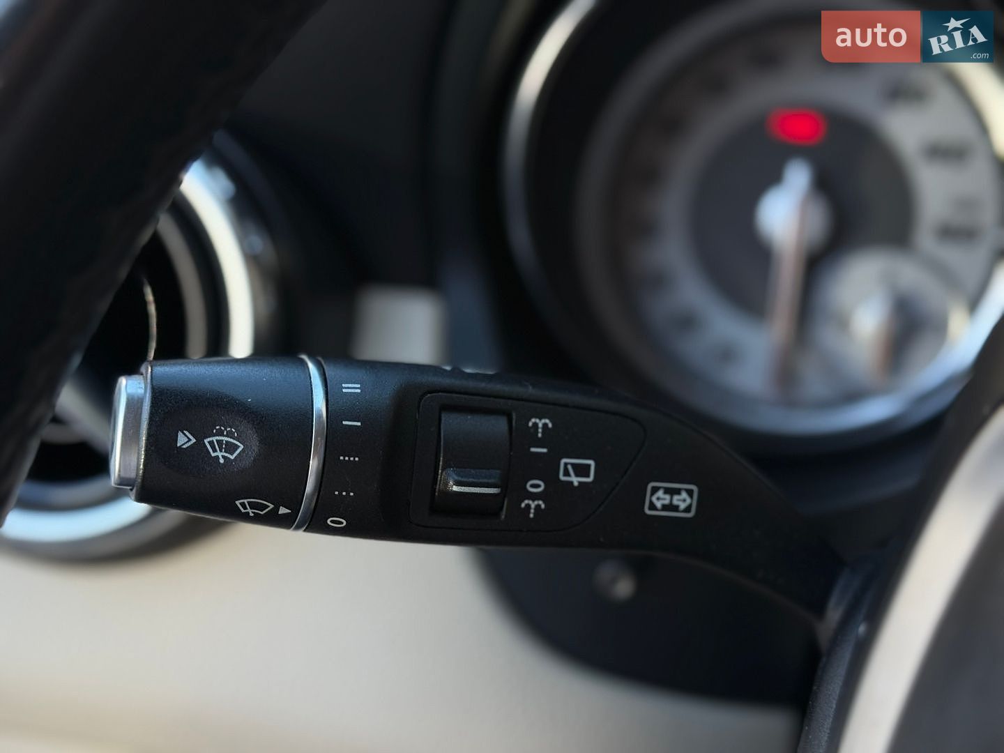 Mercedes-Benz GLA-Class 2014 VIN WDCTG4GBXFJ096854 фото оголошення 35 з 41