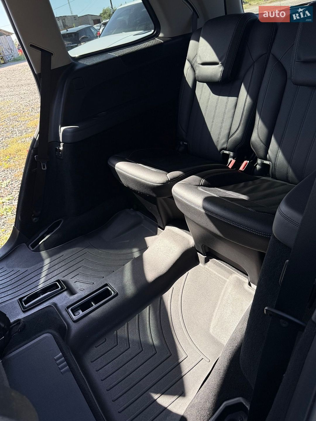 Mercedes-Benz GL-Class 2014 VIN 4JGDF2EE9EA398810 фото оголошення 33 з 53