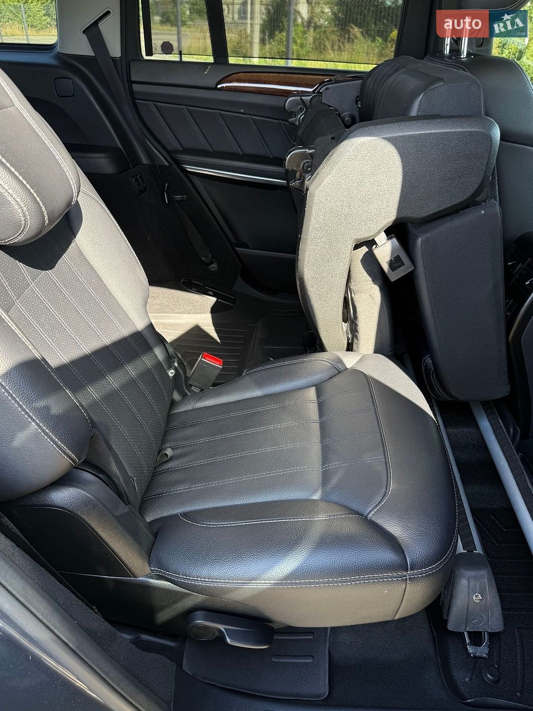 Mercedes-Benz GL-Class 2014 VIN 4JGDF2EE9EA398810 фото оголошення 29 з 53