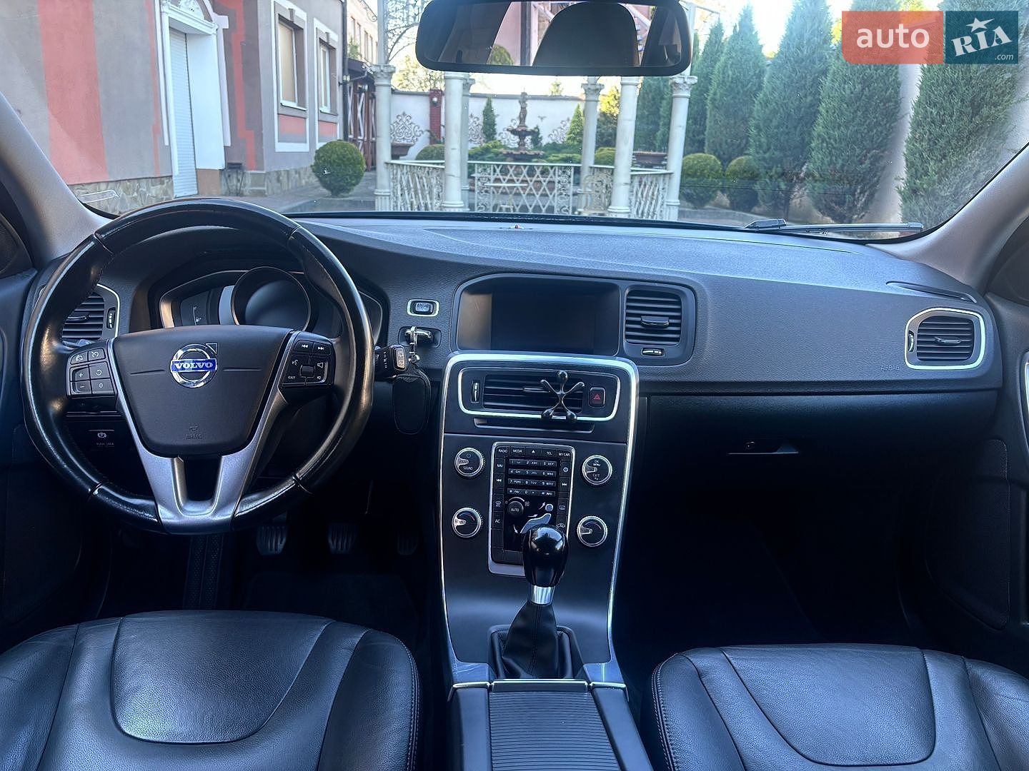 Volvo V60 2015 VIN YV1FW8481F1227219 фото оголошення 5 з 202