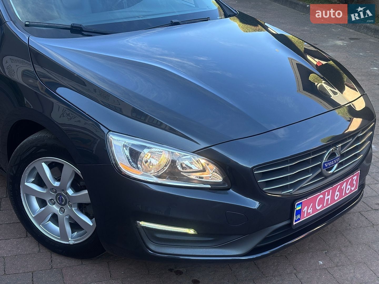 Volvo V60 2015 VIN YV1FW8481F1227219 фото оголошення 17 з 202